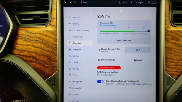 2020 Tesla Model S Long Range Plus AWD w/ 21'' Wheels & Panoramic Glass Roof - 22997471 - 17