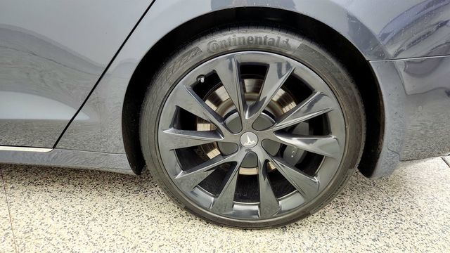 2020 Tesla Model S Long Range Plus AWD w/ 21'' Wheels & Panoramic Glass Roof - 22997471 - 8