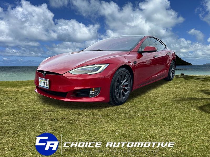 2020 Tesla Model S Performance's photo
