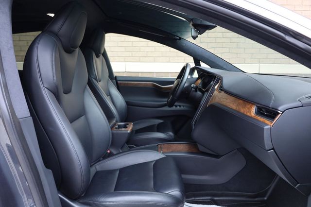 2020 Tesla Model X Long Range - 23019463 - 21