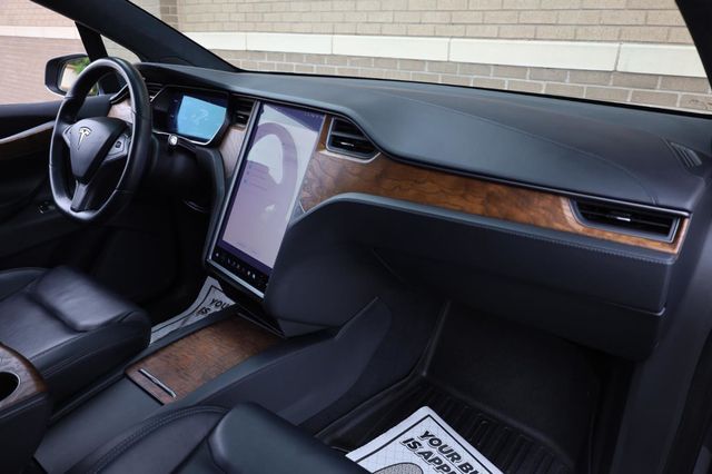2020 Tesla Model X Long Range - 23019463 - 26