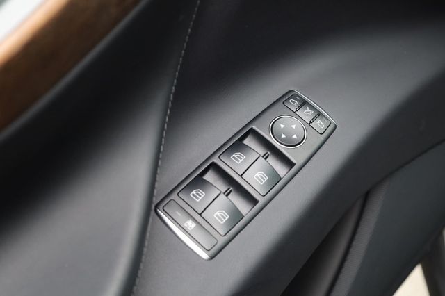 2020 Tesla Model X Long Range - 23019463 - 33