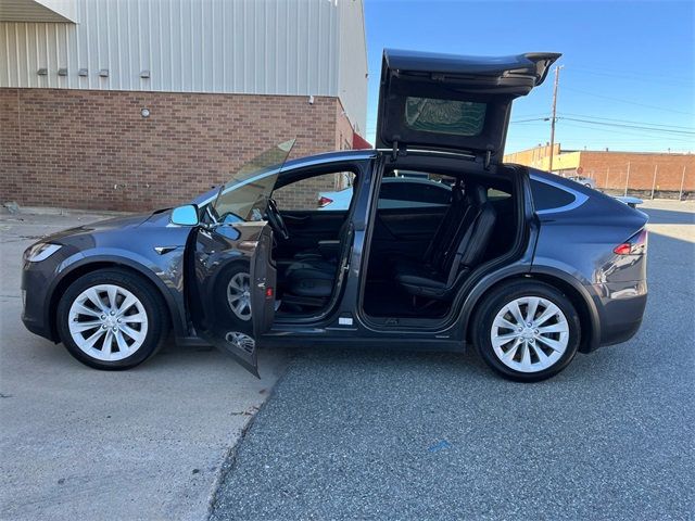 2020 Tesla Model X Long Range