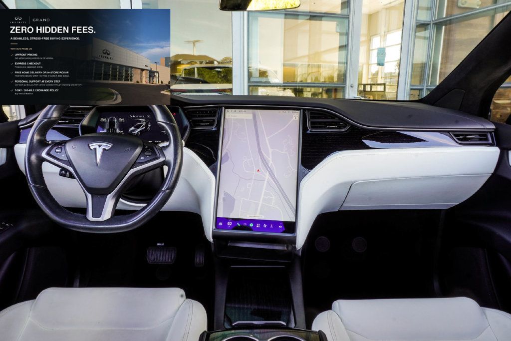 Tesla Model X photo 5