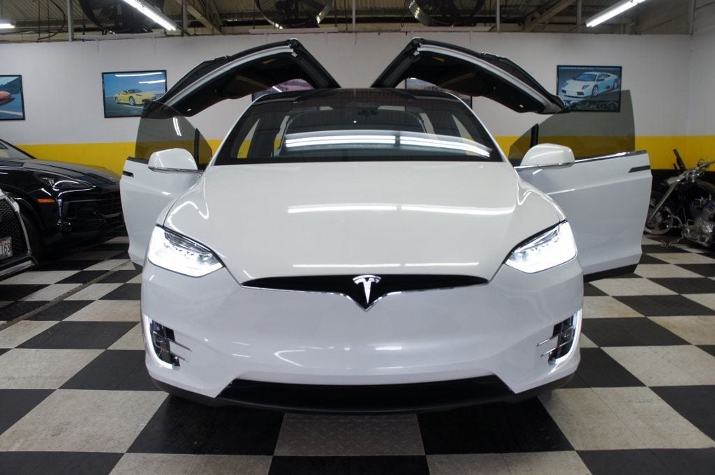 2020 Tesla Model X Long Range Plus,  7 Seats - 22518517 - 7