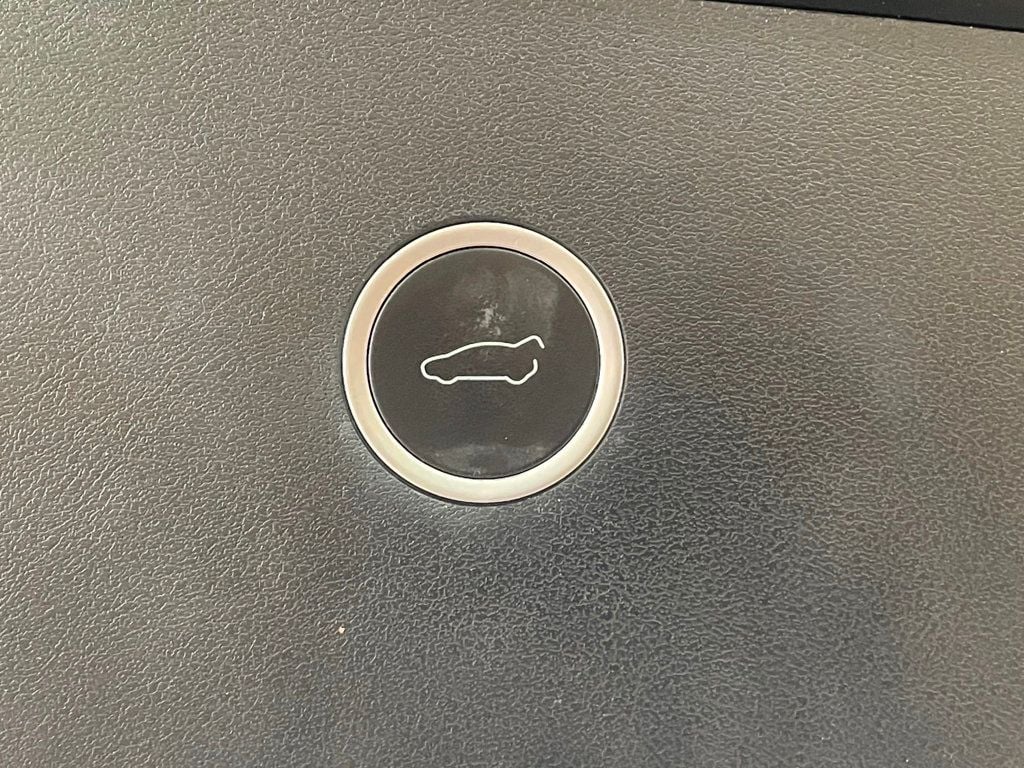 2020 Tesla Model X Long Range Plus AWD - 22997091 - 19