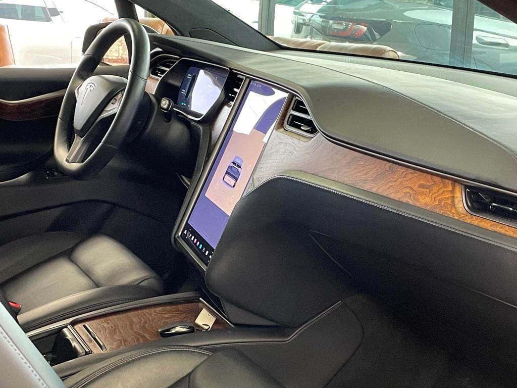 2020 Tesla Model X Long Range Plus AWD - 22997091 - 22