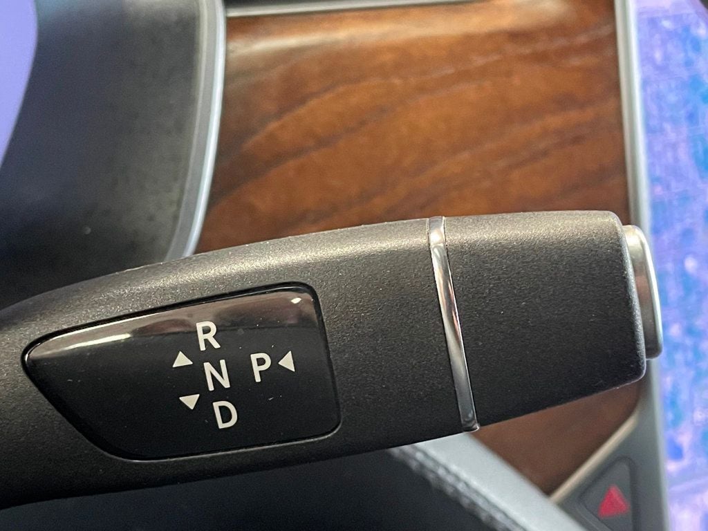 2020 Tesla Model X Long Range Plus AWD - 22997091 - 25