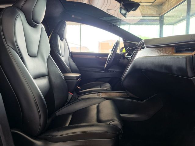 2020 Tesla Model X Long Range Plus AWD - 23054117 - 22