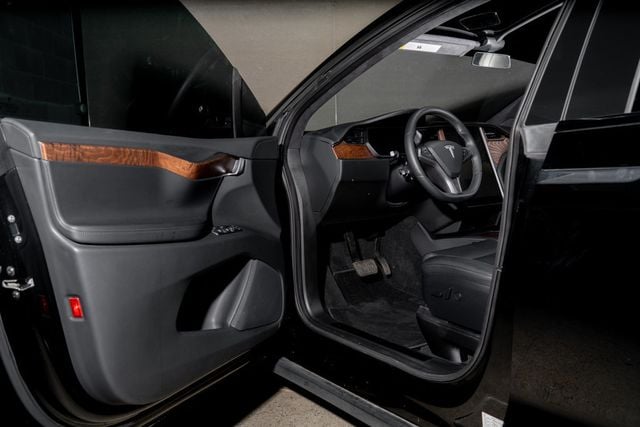 2020 Tesla Model X Long Range Plus AWD - 23072654 - 10