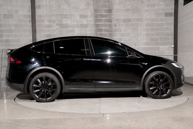 2020 Tesla Model X Long Range Plus AWD - 23072654 - 1