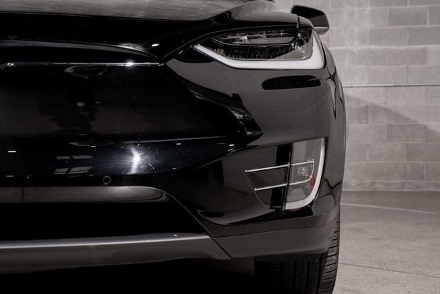 2020 Tesla Model X Long Range Plus AWD - 23072654 - 33