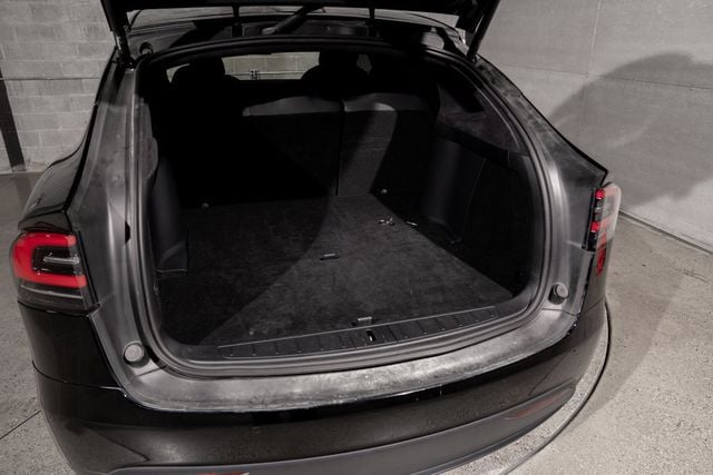 2020 Tesla Model X Long Range Plus AWD - 23072654 - 38