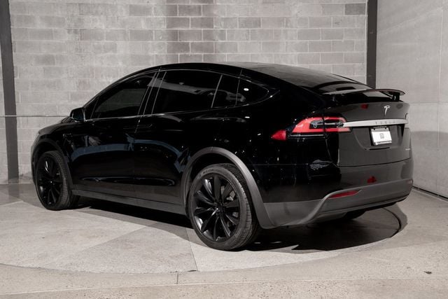 2020 Tesla Model X Long Range Plus AWD - 23072654 - 5