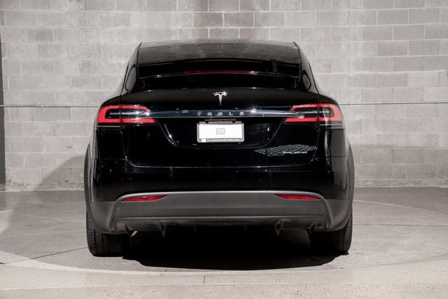 2020 Tesla Model X Long Range Plus AWD - 23072654 - 6