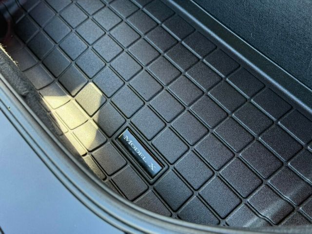 2020 Tesla Model X Long Range Plus AWD - 22978663 - 9