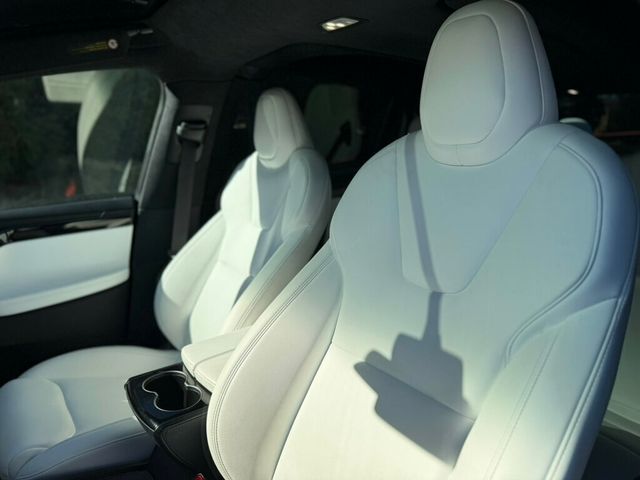 2020 Tesla Model X Long Range Plus AWD - 22978663 - 13