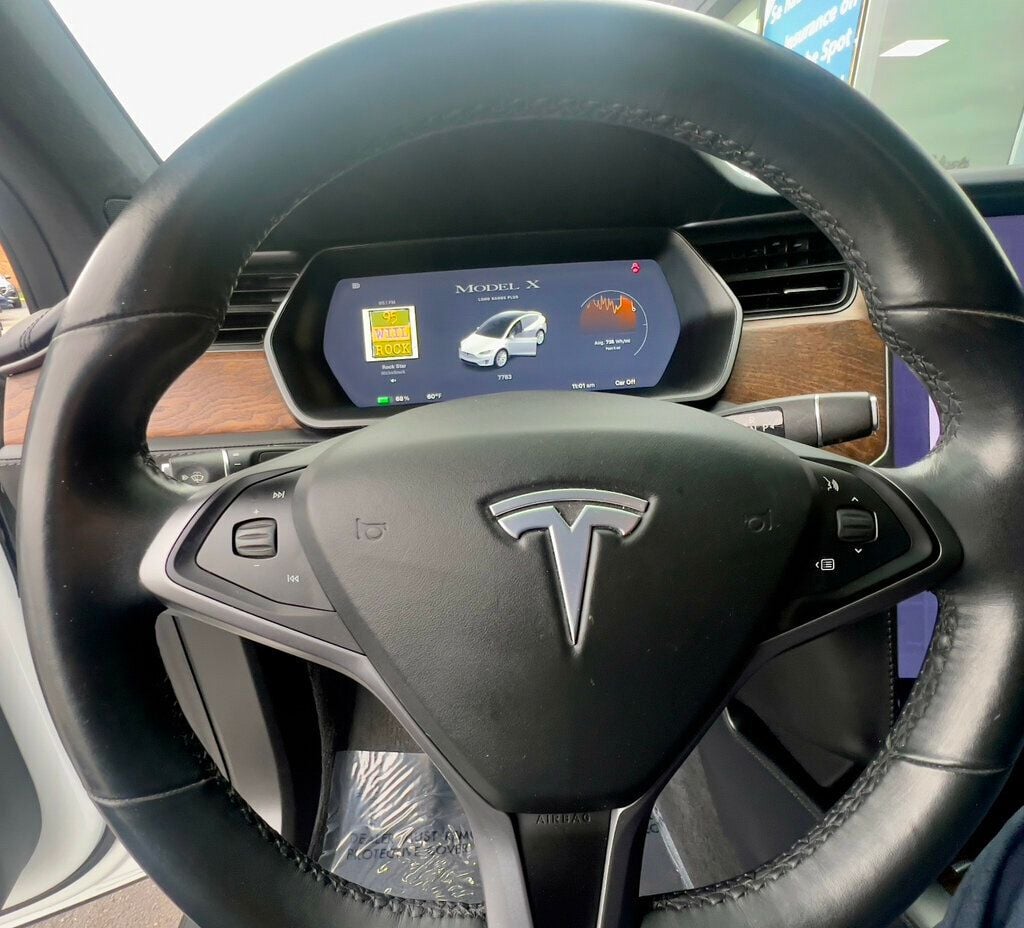 2020 Tesla Model X Long Range Plus AWD - 22637574 - 18