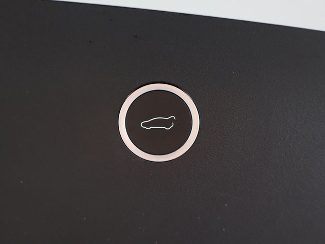 2020 Tesla Model X Long Range Plus AWD - 22949536 - 17