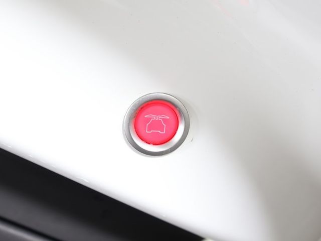 2020 Tesla Model X Long Range Plus AWD - 22949536 - 22