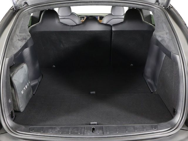 2020 Tesla Model X Long Range Plus AWD - 23044993 - 16