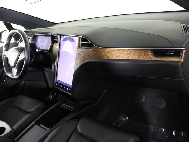 2020 Tesla Model X Long Range Plus AWD - 23044993 - 23