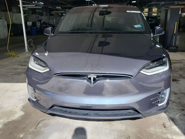 2020 Tesla Model X Long Range Plus AWD - 23044993 - 2