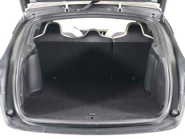2020 Tesla Model X Long Range Plus AWD - 23058507 - 20