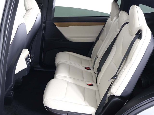 2020 Tesla Model X Long Range Plus AWD - 23058507 - 35