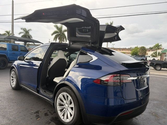 2020 Tesla Model X Long Range Plus AWD - 23068527 - 9