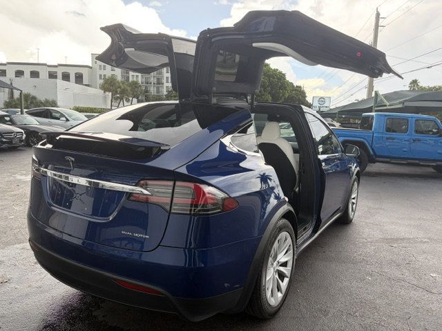 2020 Tesla Model X Long Range Plus AWD - 23068527 - 10
