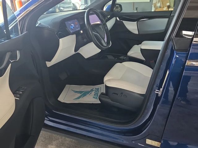 2020 Tesla Model X Long Range Plus AWD - 23068527 - 4