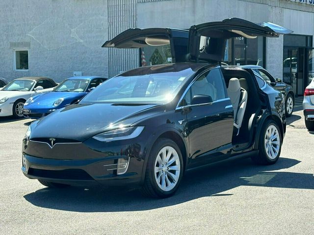 2020 Tesla Model X Long Range Plus AWD - 22418213 - 15