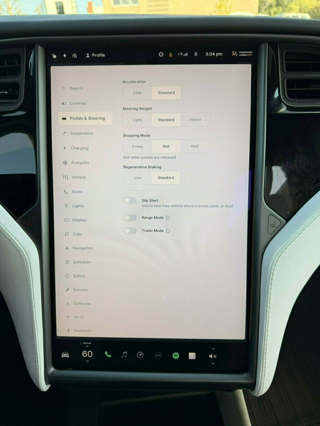 2020 Tesla Model X Long Range Plus AWD - 22623557 - 37