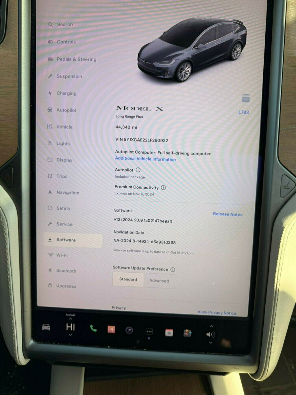 2020 Tesla Model X Long Range Plus AWD - 22631766 - 6