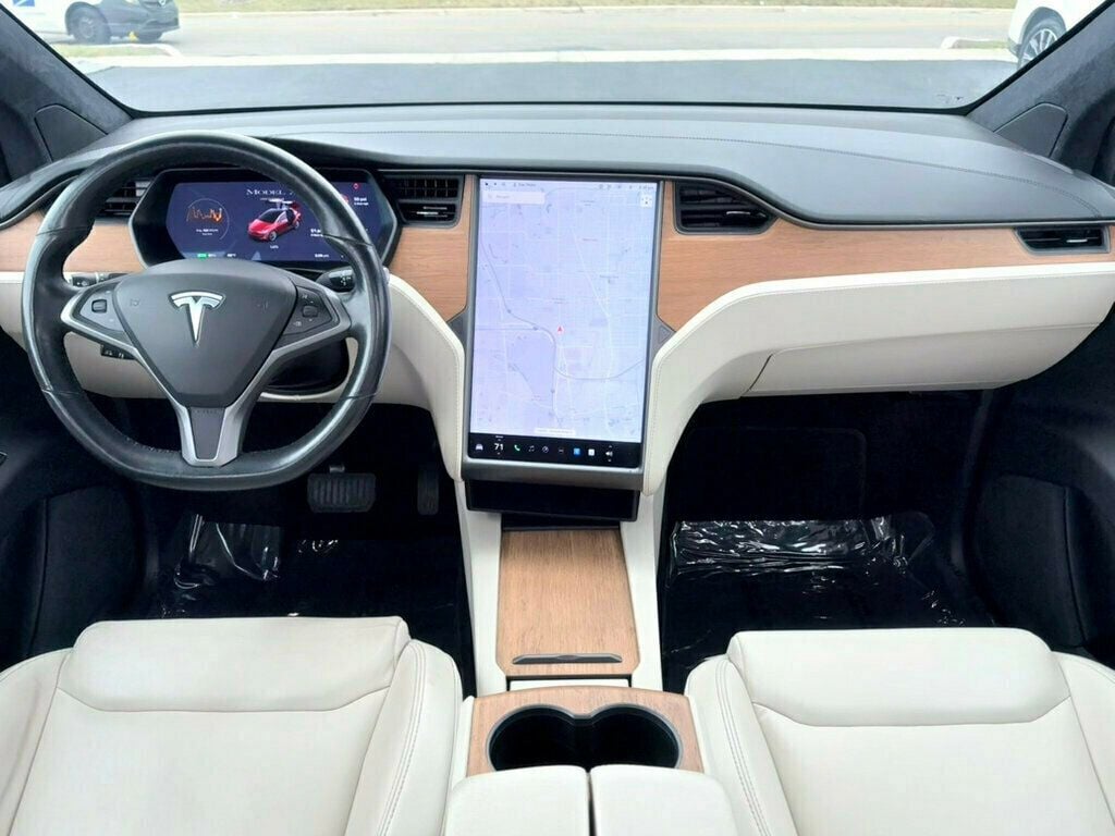 2020 Tesla Model X Long Range Plus AWD - 22646399 - 1