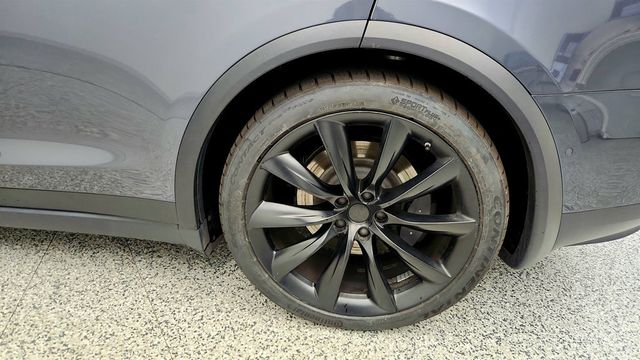 2020 Tesla Model X Long Range Plus AWD w/ 22'' Onyx Black Wheels - 23006263 - 8