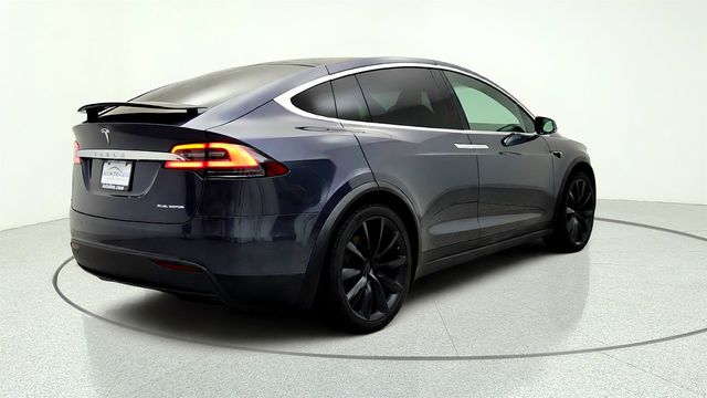 2020 Tesla Model X Long Range Plus AWD w/ 22'' Onyx Black Wheels - 23054400 - 4