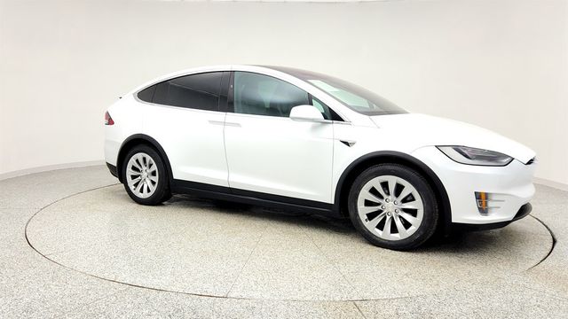 2020 Tesla Model X Long Range Plus AWD w/ 6 Seat Interior & 20'' Slipstream Wheels - 22975536 - 2