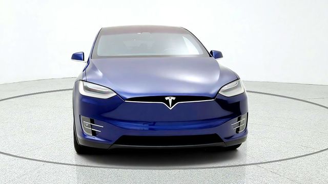 2020 Tesla Model X Long Range Plus AWD w/ 7-Seat Interior - 23083379 - 1