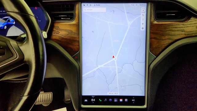 2020 Tesla Model X Long Range Plus AWD w/ 7-Seat Interior - 23083379 - 20