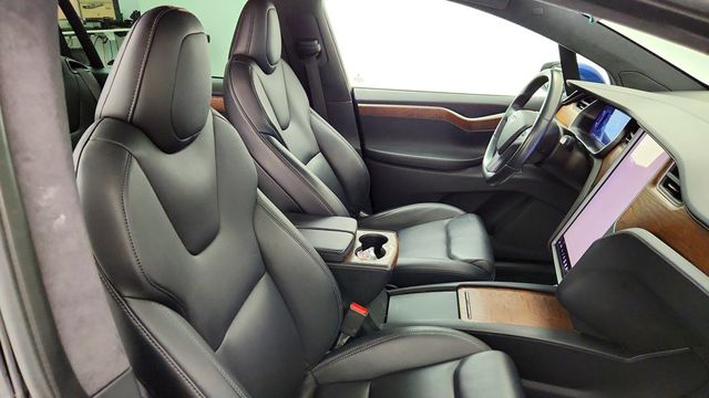 2020 Tesla Model X Long Range Plus AWD w/ 7-Seat Interior - 23083379 - 25