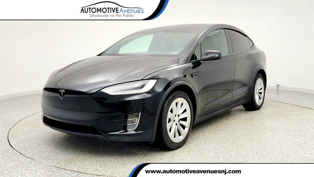 2020 Tesla Model X Long Range Plus AWD with 20'' Slipstream Wheels (351-mile range) - 22979696 | Video 1