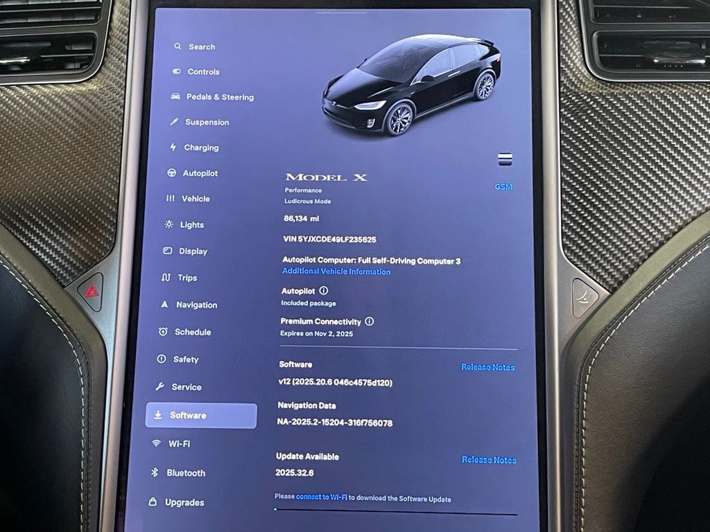 2020 Tesla Model X Performance photo 29
