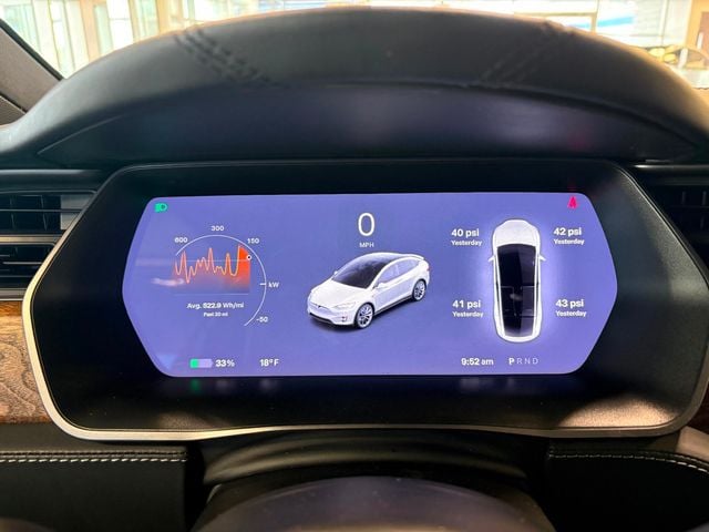 2020 Tesla Model X Performance AWD - 22976406 - 11