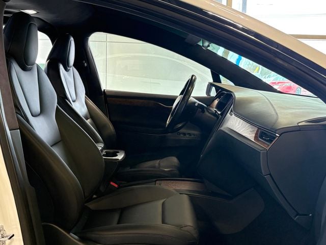 2020 Tesla Model X Performance AWD - 22976406 - 17