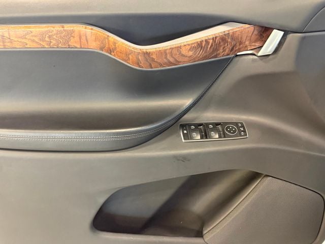 2020 Tesla Model X Performance AWD - 22976406 - 20