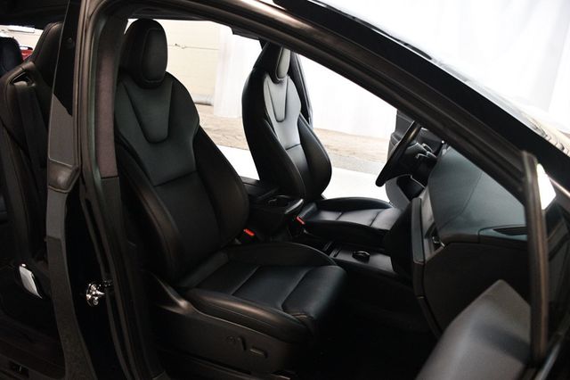 2020 Tesla Model X Performance AWD - 23050965 - 30