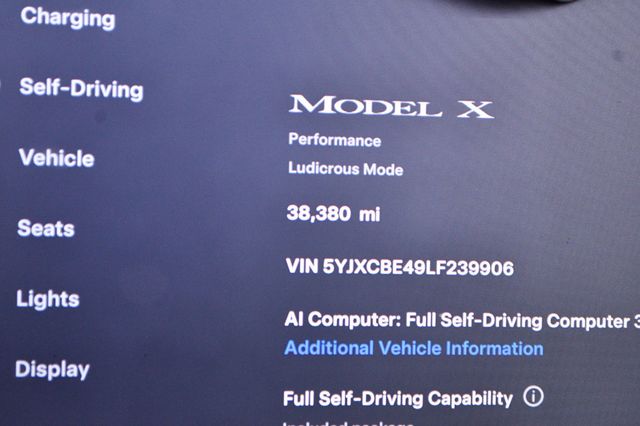 2020 Tesla Model X Performance AWD - 23050965 - 45