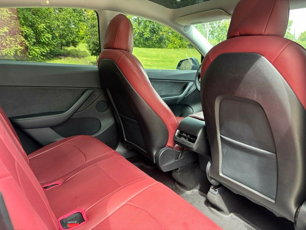 2020 Tesla Model Y Performance photo 12
